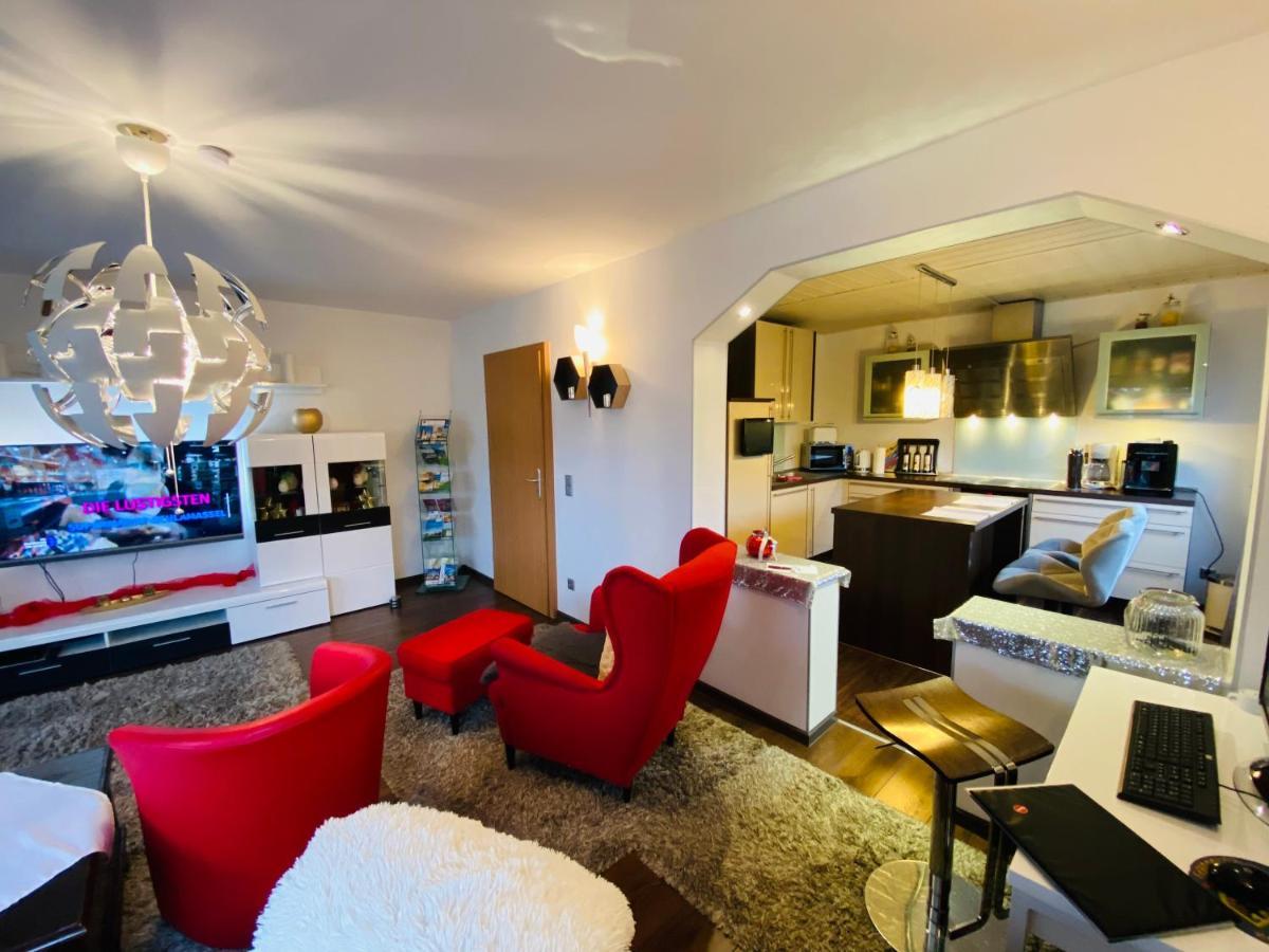 Ferienhaus Zur Waldauer Hoehe Mit 3 Sz, 120Qm & 40Qm Balkon Schleusingen Eksteriør billede