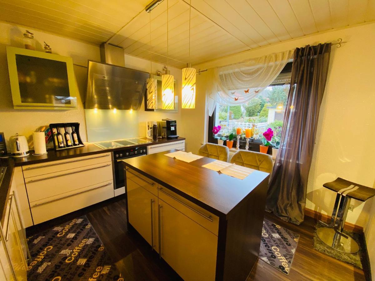 Ferienhaus Zur Waldauer Hoehe Mit 3 Sz, 120Qm & 40Qm Balkon Schleusingen Eksteriør billede