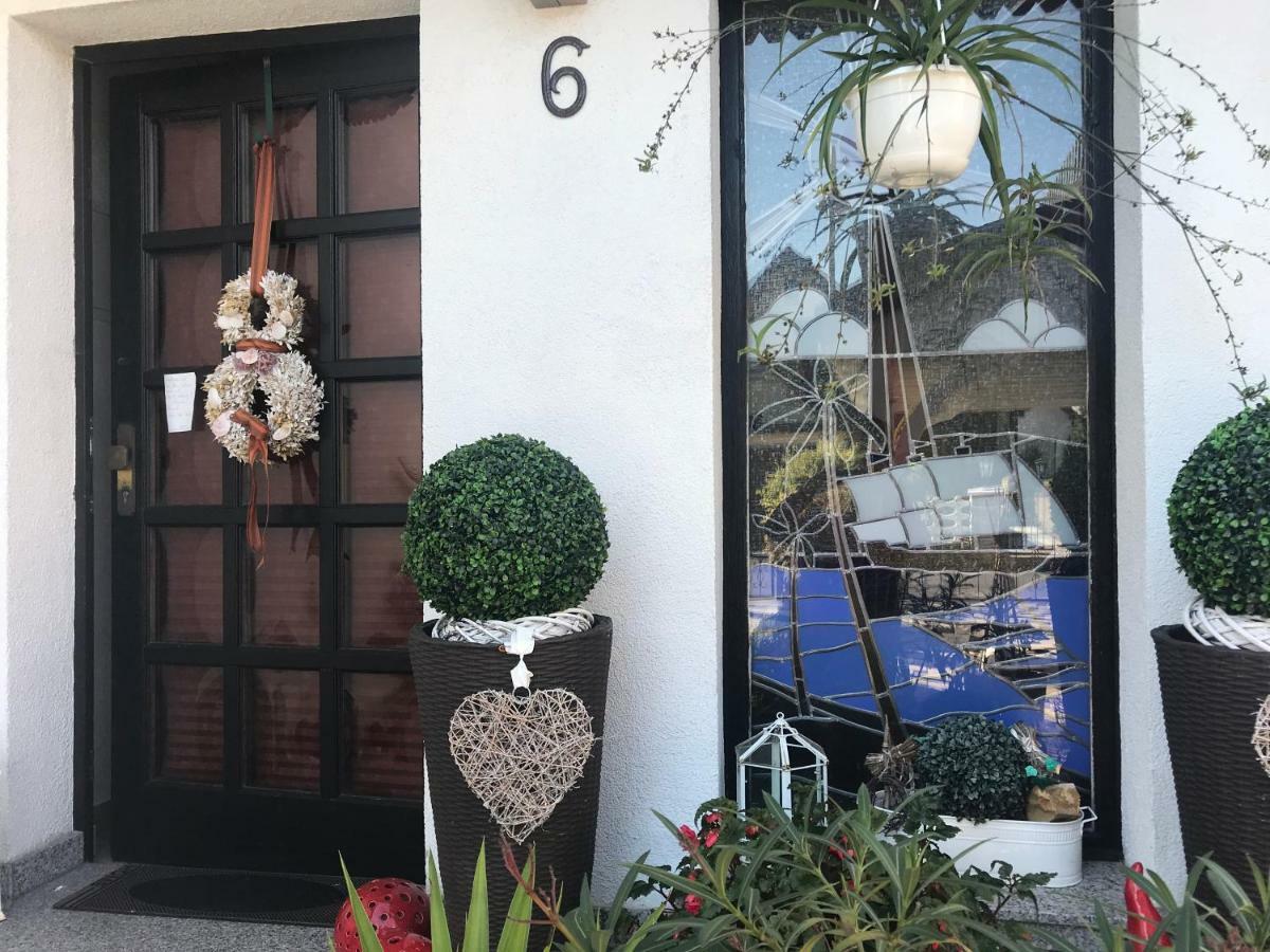 Ferienhaus Zur Waldauer Hoehe Mit 3 Sz, 120Qm & 40Qm Balkon Schleusingen Eksteriør billede